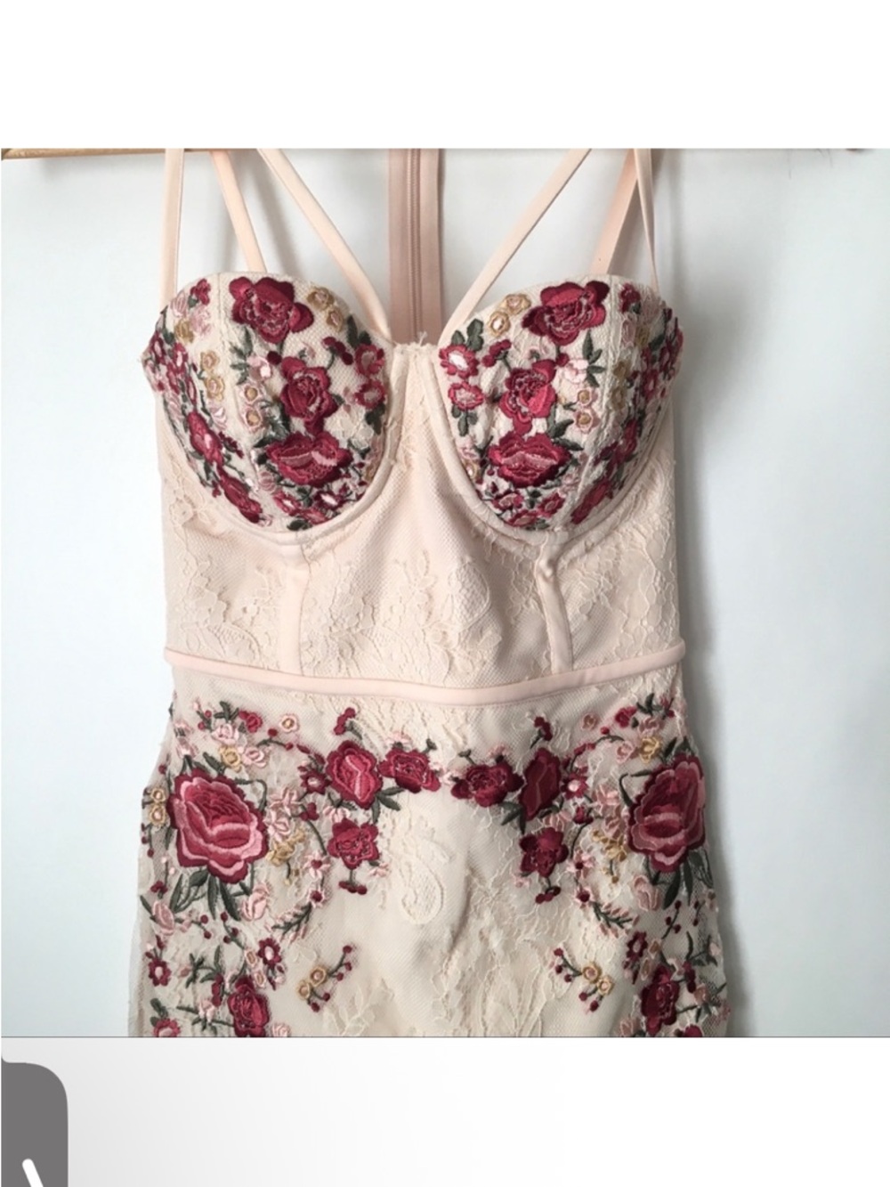 Vintage bebe Maddie Embroidered Midi Dress - Picture 5 of 8
